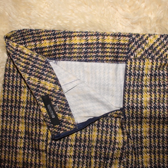 41Hawthorn Skirt - Picture 4 of 9